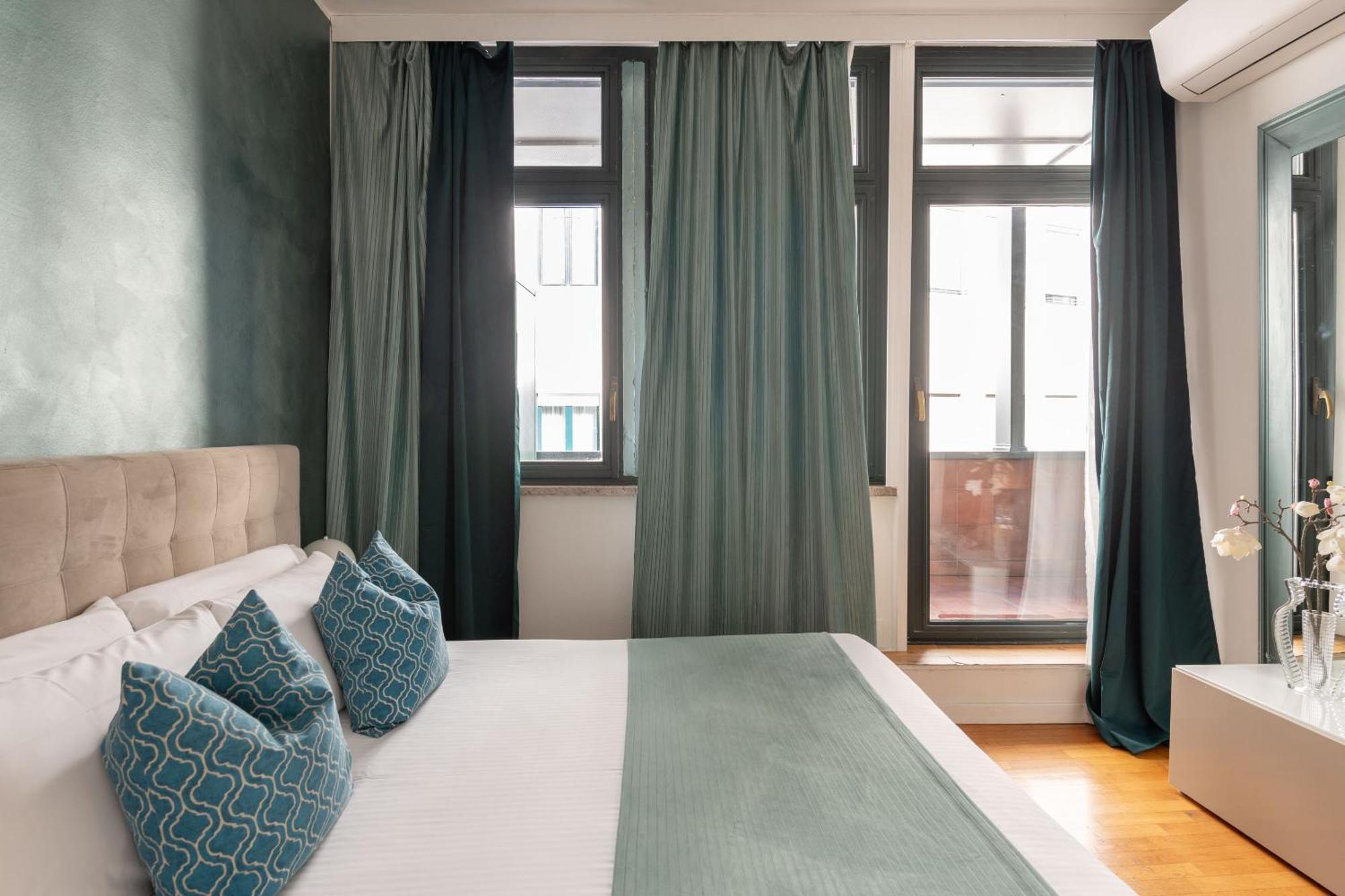 Heart Milan Apartments Duomo Terrace ภายนอก รูปภาพ